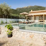Kalimera, Nidri, Lefkada Island * Rachi (Lefkada)