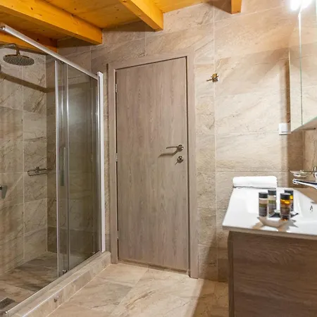 Kalimera, Nidri, Lefkada Island * Rachi (Lefkada)