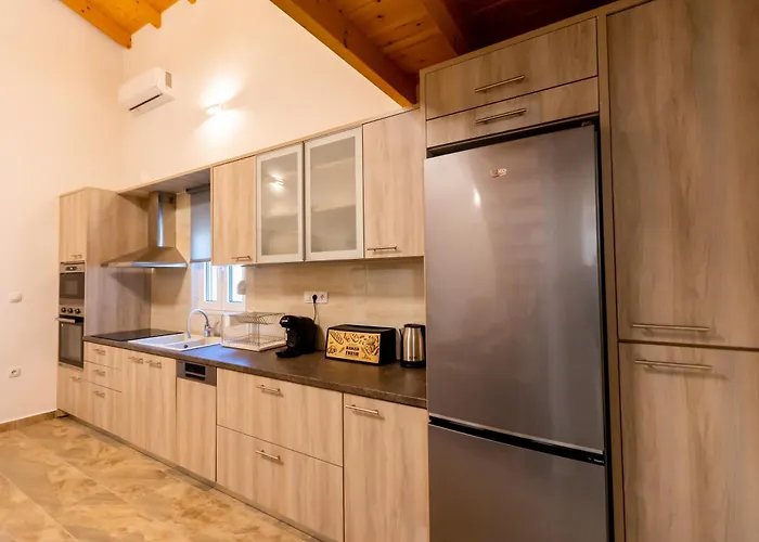 Kalimera, Nidri, Lefkada Island * Rachi (Lefkada)